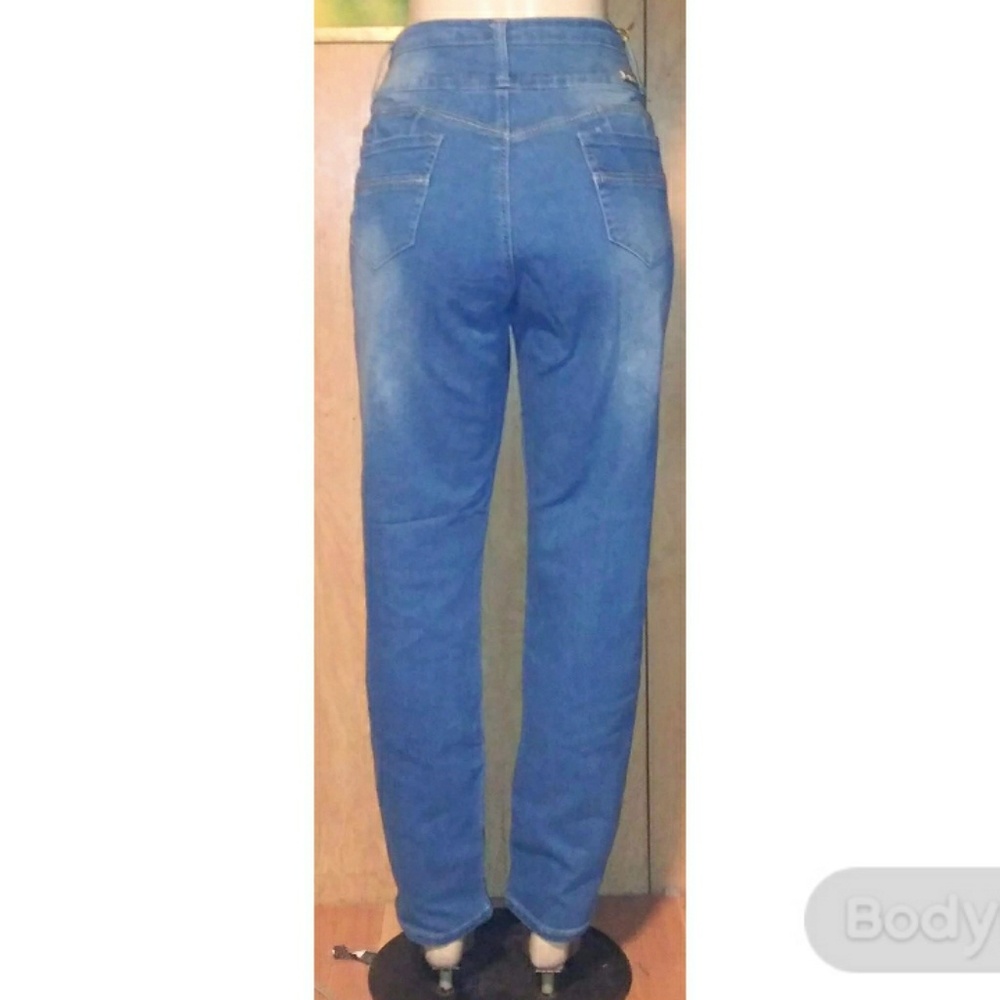 Best sellers Brazillan jeans Columbian style - Picture 2 of 6